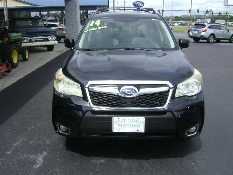 Subaru Forester 2.0XT Touring 2014