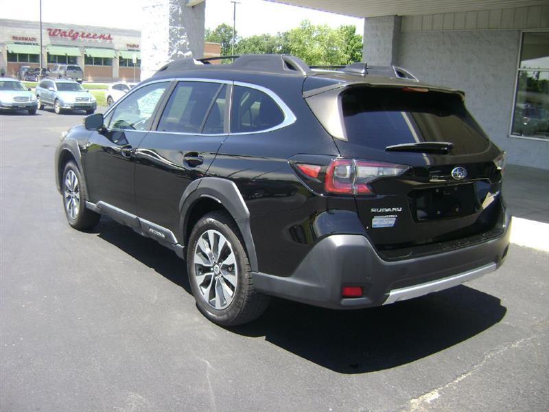 Subaru Outback Limited 2023