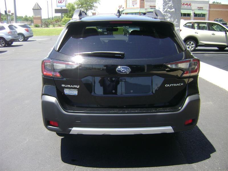 Subaru Outback Limited 2023