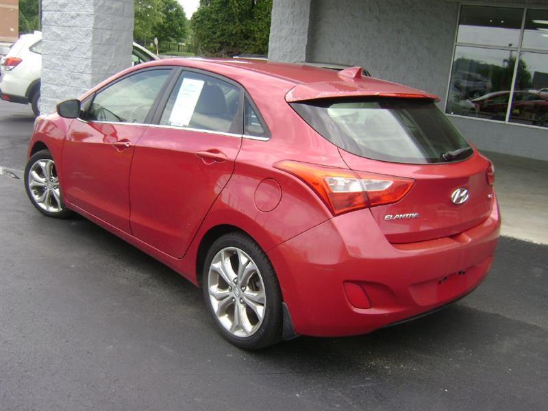 Hyundai Elantra GT A/T 2013