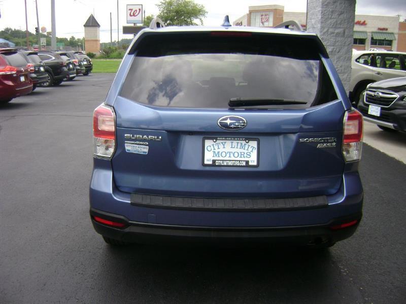 Subaru Forester 2.5i Premium PZEV CVT 2017