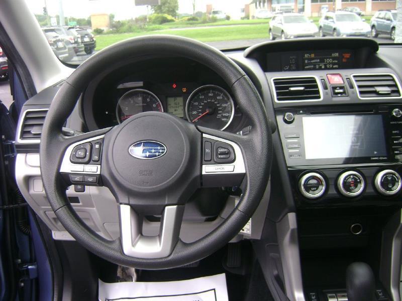 Subaru Forester 2.5i Premium PZEV CVT 2017