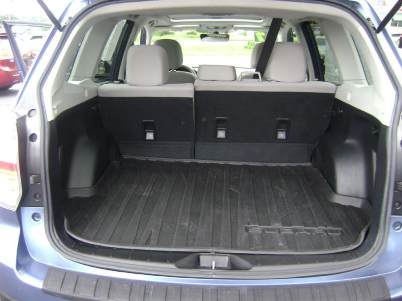 Subaru Forester 2.5i Premium PZEV CVT 2017