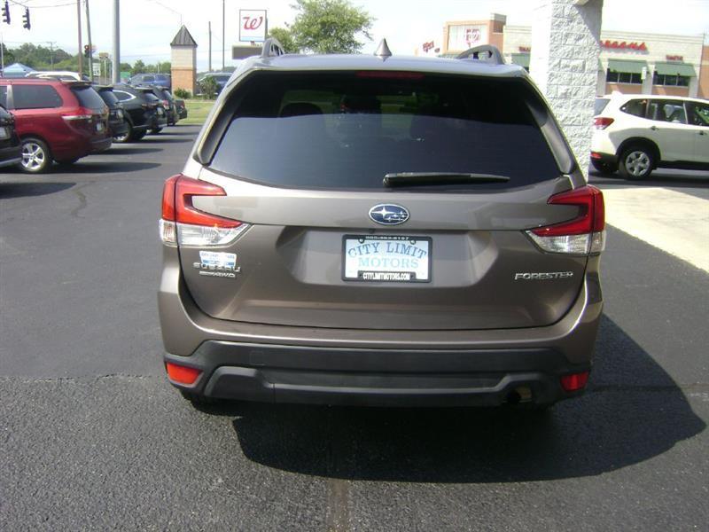 Subaru Forester Premium 2023
