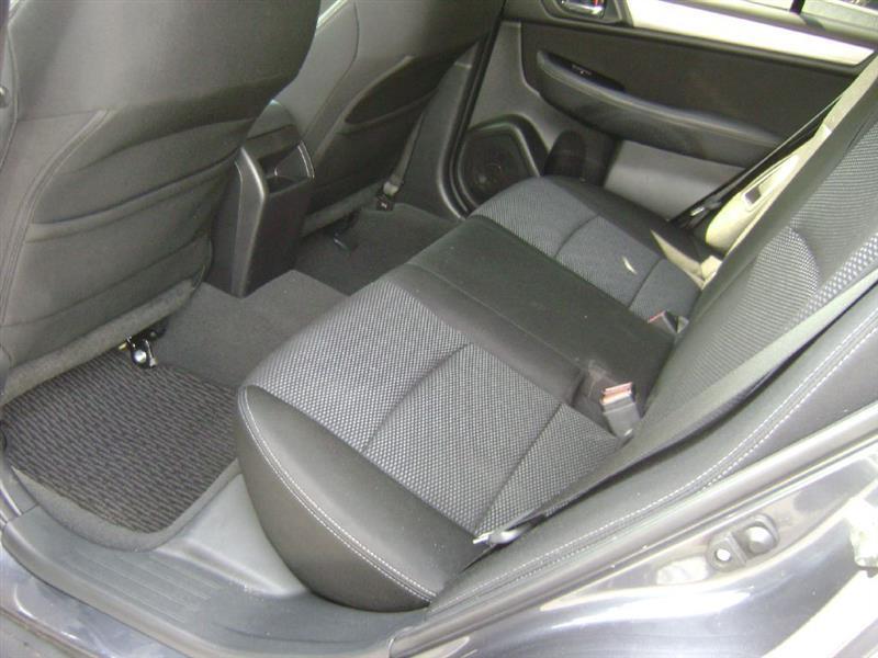 Subaru Outback 2.5i Premium 2015