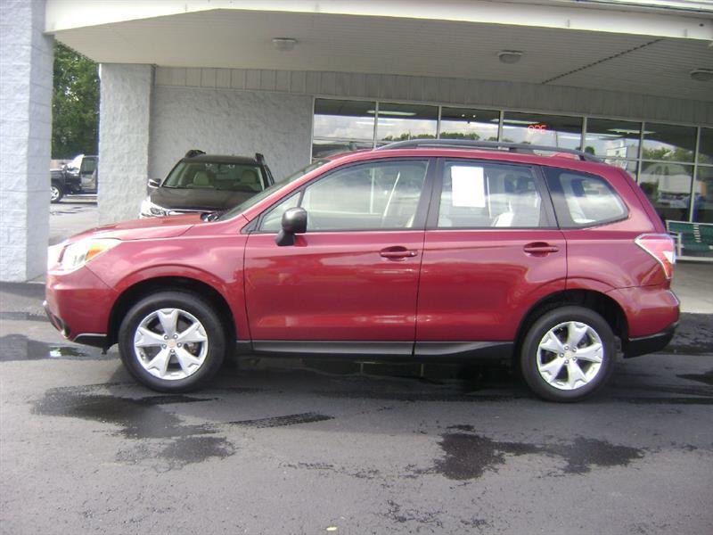 Subaru Forester 2.5i Premium PZEV CVT 2016