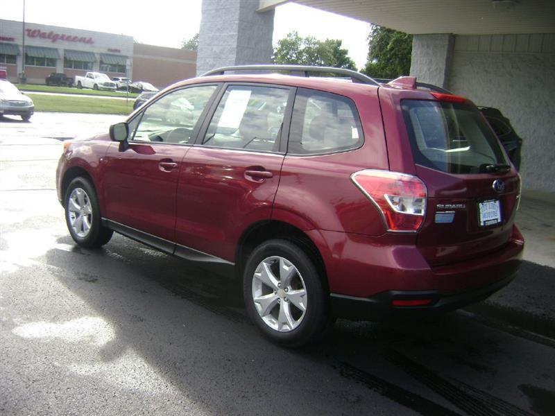 Subaru Forester 2.5i Premium PZEV CVT 2016