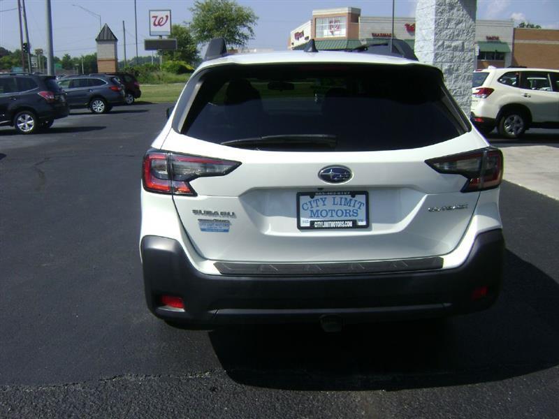 Subaru Outback Premium 2024