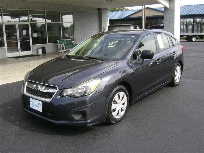 Subaru Impreza Base 5-Door 2013