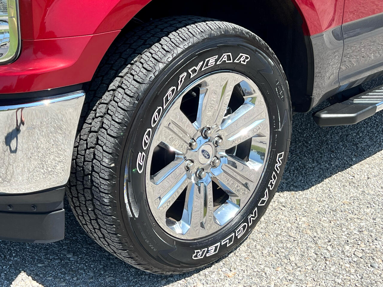 Ford F-150 XLT SuperCrew 5.5-ft. Bed 4WD 2019 Ford F-150 XLT SuperCrew 5.5-ft. Bed 4WD 2019