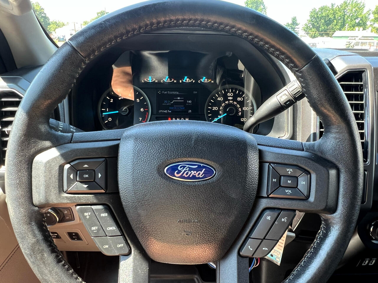 Ford F-150 XLT SuperCrew 5.5-ft. Bed 4WD 2019 Ford F-150 XLT SuperCrew 5.5-ft. Bed 4WD 2019