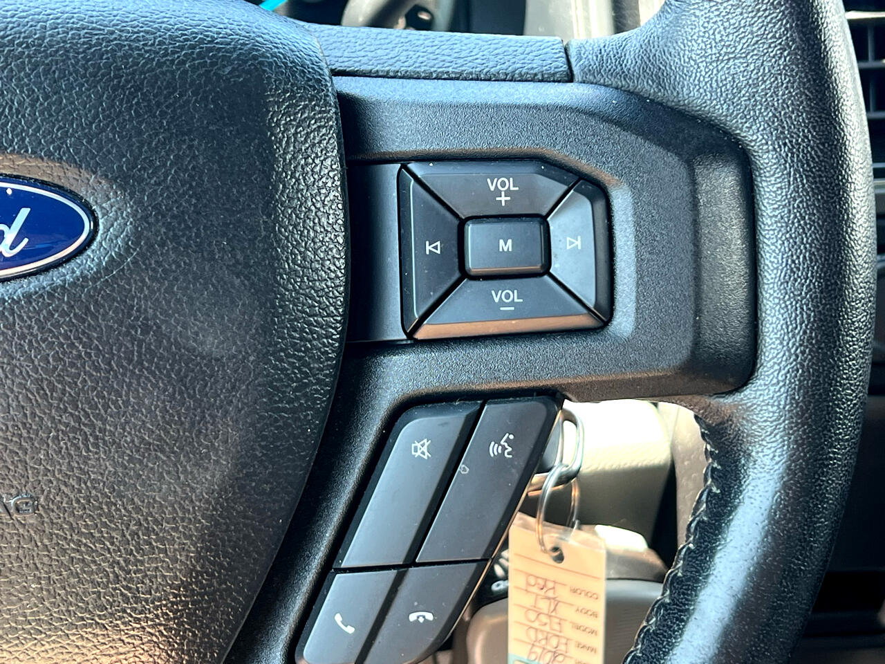 Ford F-150 XLT SuperCrew 5.5-ft. Bed 4WD 2019 Ford F-150 XLT SuperCrew 5.5-ft. Bed 4WD 2019