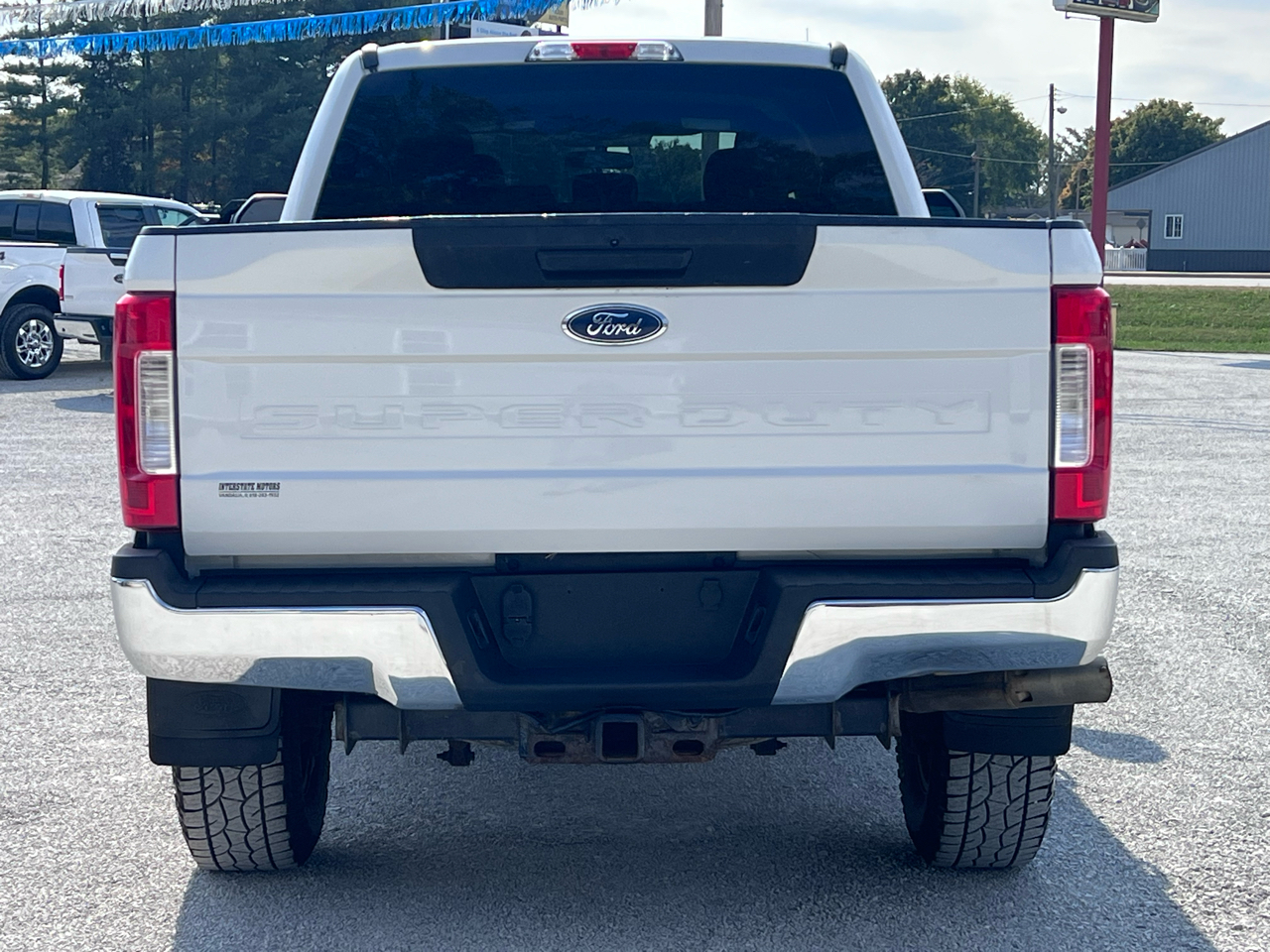 Ford F-250 SD XLT Crew Cab 4WD 2017 Ford F-250 SD XLT Crew Cab 4WD 2017