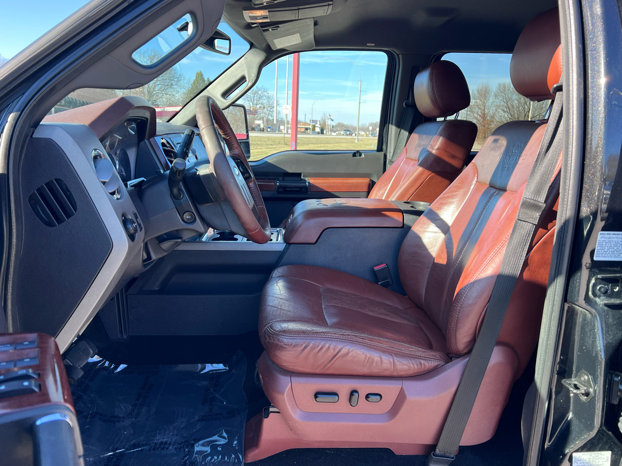 Ford F-350 SD King Ranch Crew Cab 4WD 2012