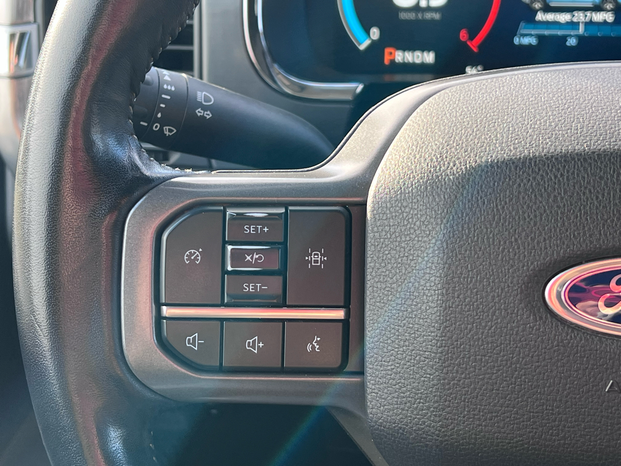 Ford F-150 Lariat SuperCrew 5.5-ft. Bed 4WD 2021