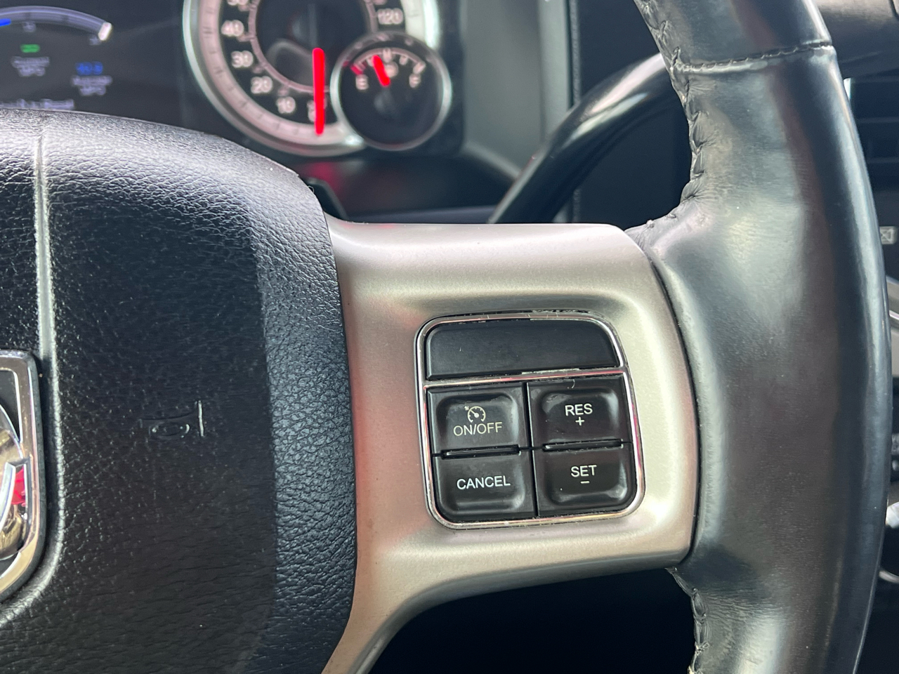 RAM 2500 Laramie Mega Cab 4WD 2018