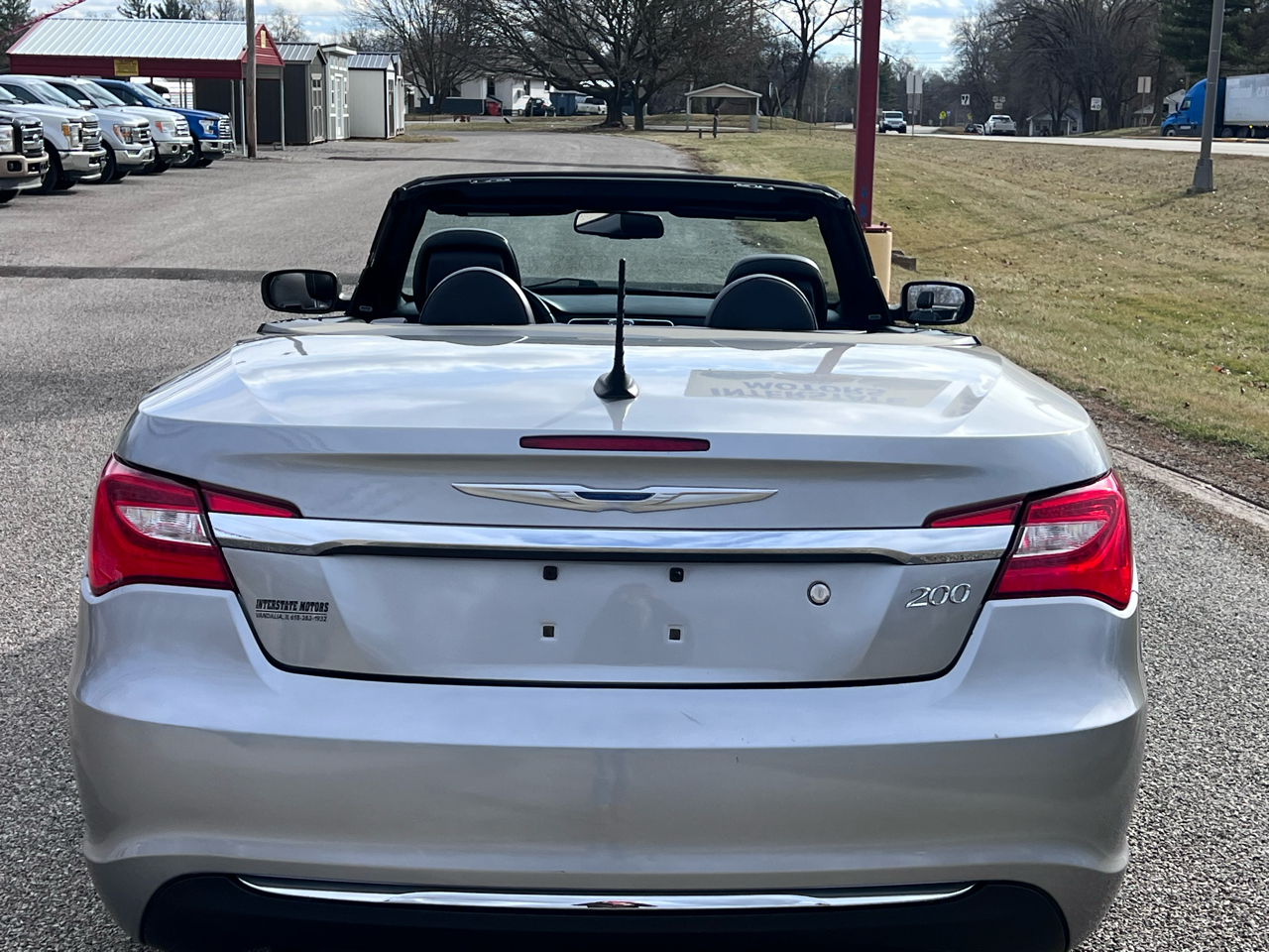 Chrysler 200 Limited Convertible 2013