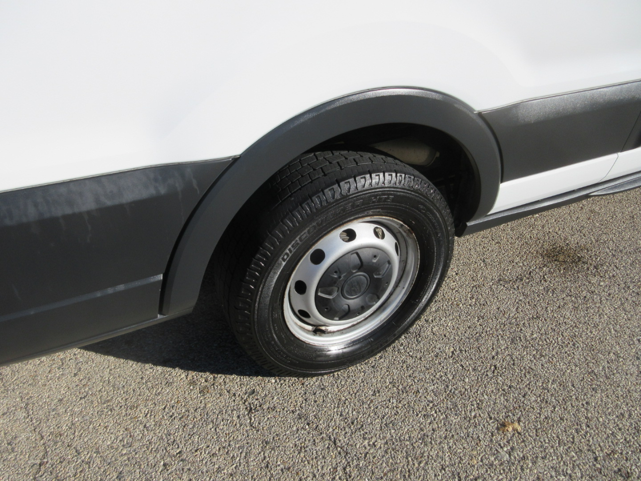 Ford Transit 150 Van Low Roof 60/40 Pass. 148-in. WB 2015 Ford Transit 150 Van Low Roof 60/40 Pass. 148-in. WB 2015