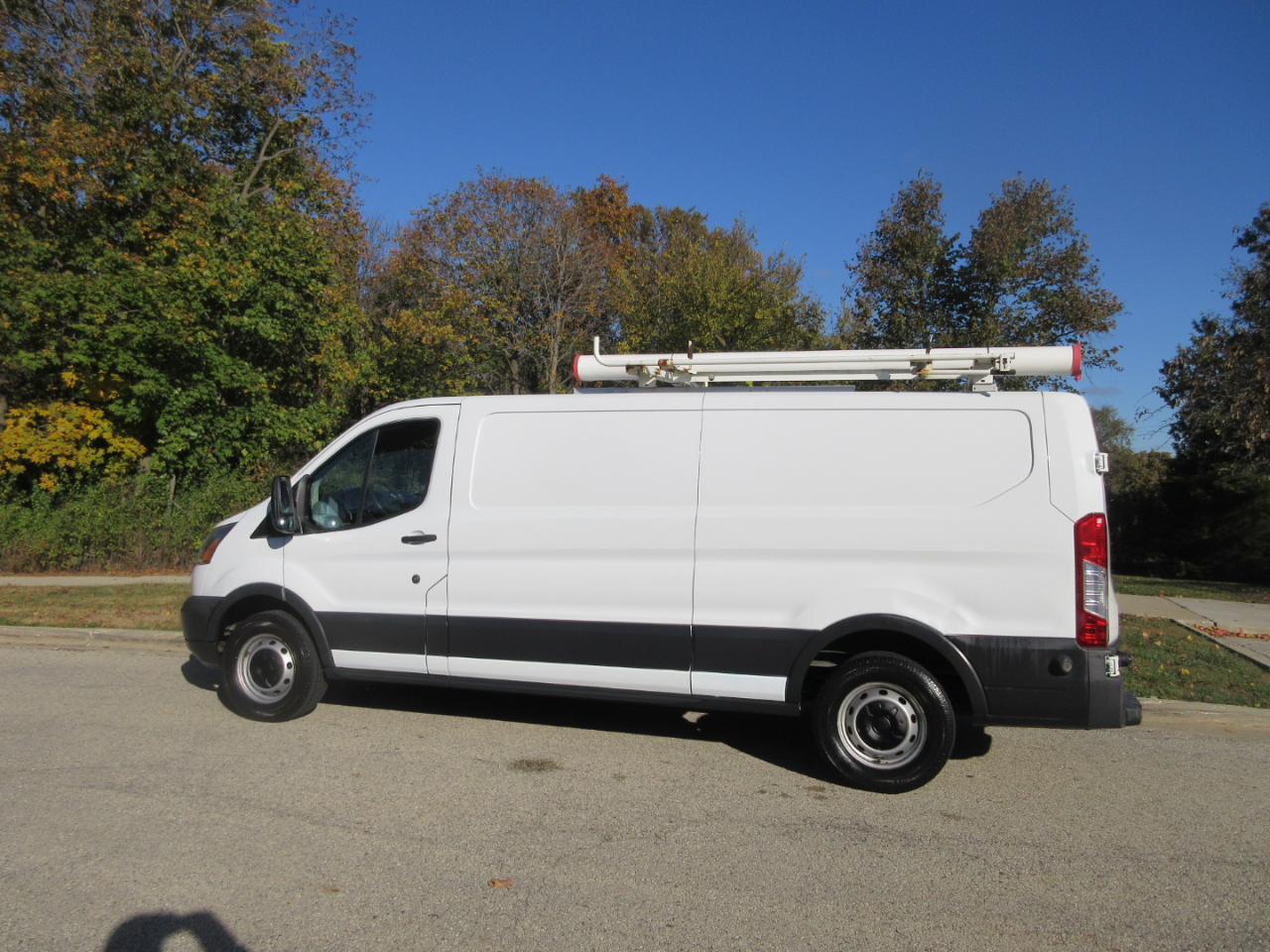 Ford Transit 150 Van Low Roof 60/40 Pass. 148-in. WB 2015 Ford Transit 150 Van Low Roof 60/40 Pass. 148-in. WB 2015