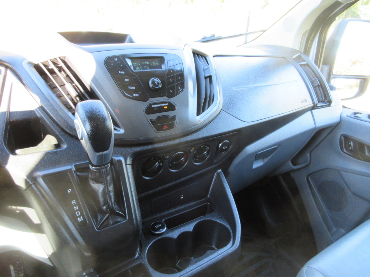 Ford Transit 150 Van Low Roof 60/40 Pass. 148-in. WB 2015 Ford Transit 150 Van Low Roof 60/40 Pass. 148-in. WB 2015