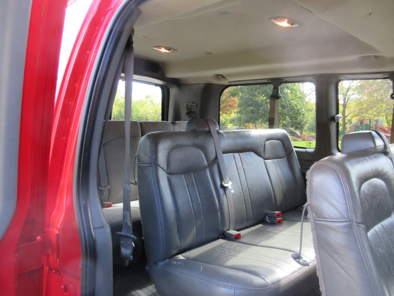 Chevrolet Express LS 2500 2015 Chevrolet Express LS 2500 2015