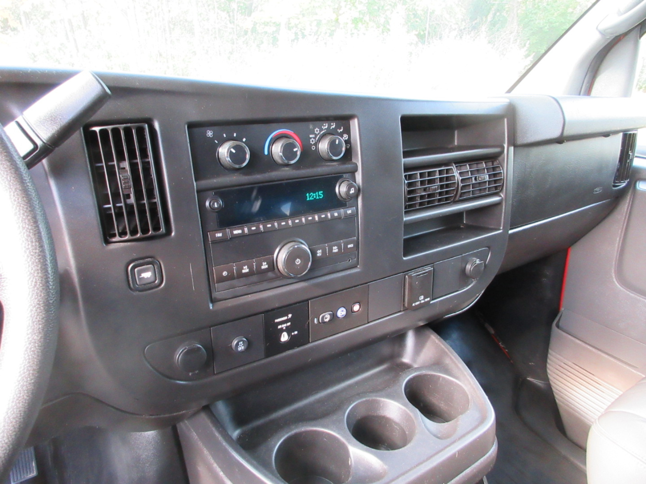 Chevrolet Express LS 2500 2015 Chevrolet Express LS 2500 2015