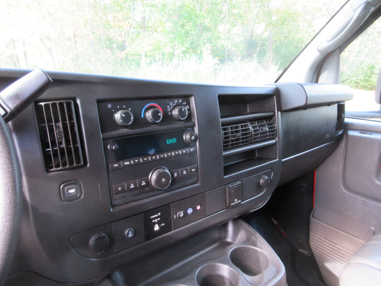 Chevrolet Express LS 2500 2015 Chevrolet Express LS 2500 2015