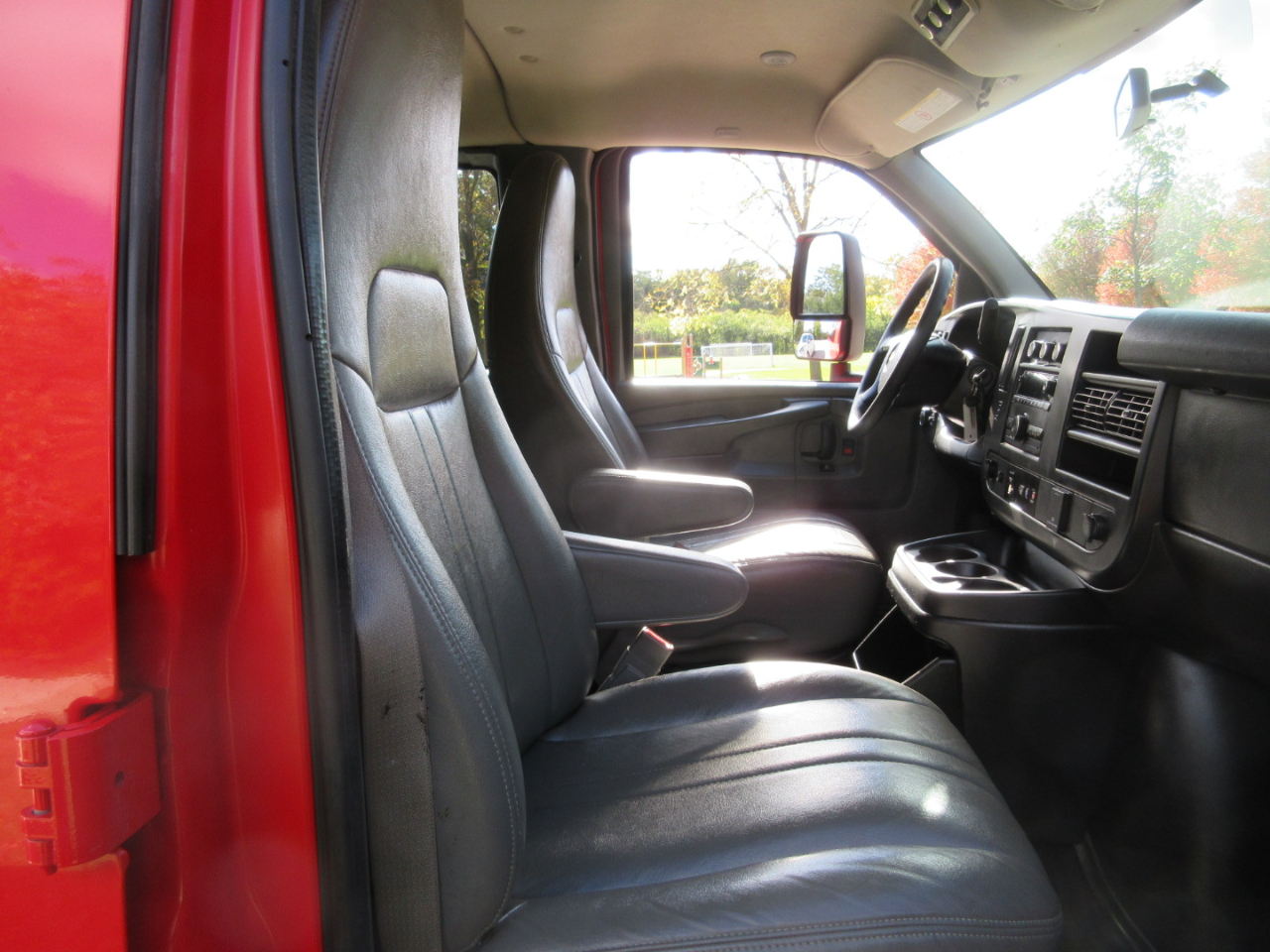 Chevrolet Express LS 2500 2015 Chevrolet Express LS 2500 2015