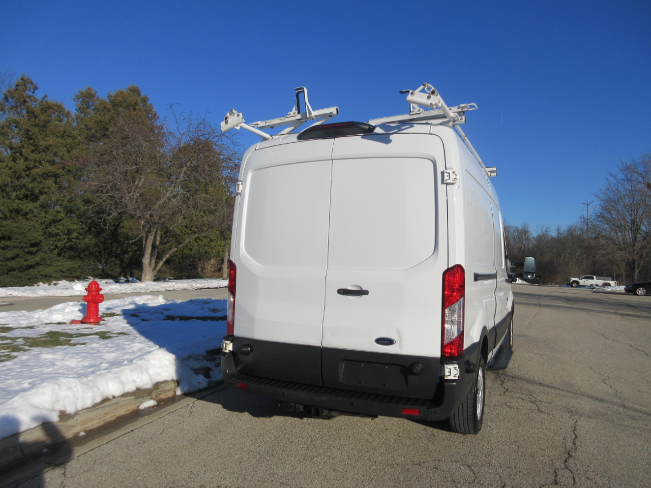 Ford Transit 350 Van Med. Roof w/Sliding Pass. 148-in. WB 2018
