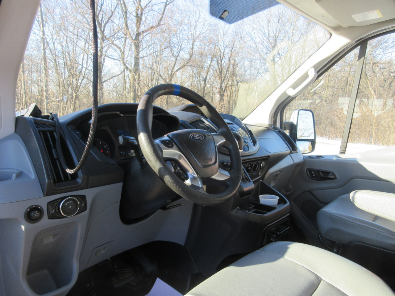 Ford Transit 350 Van Med. Roof w/Sliding Pass. 148-in. WB 2018