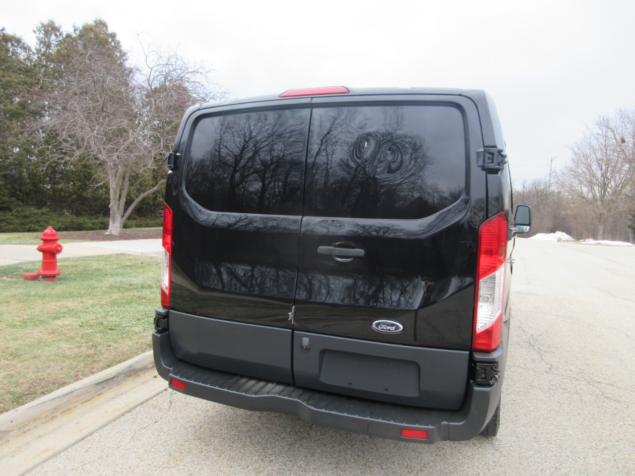 Ford Transit 150 Van Low Roof w/Sliding Pass. 130-in. WB 2017