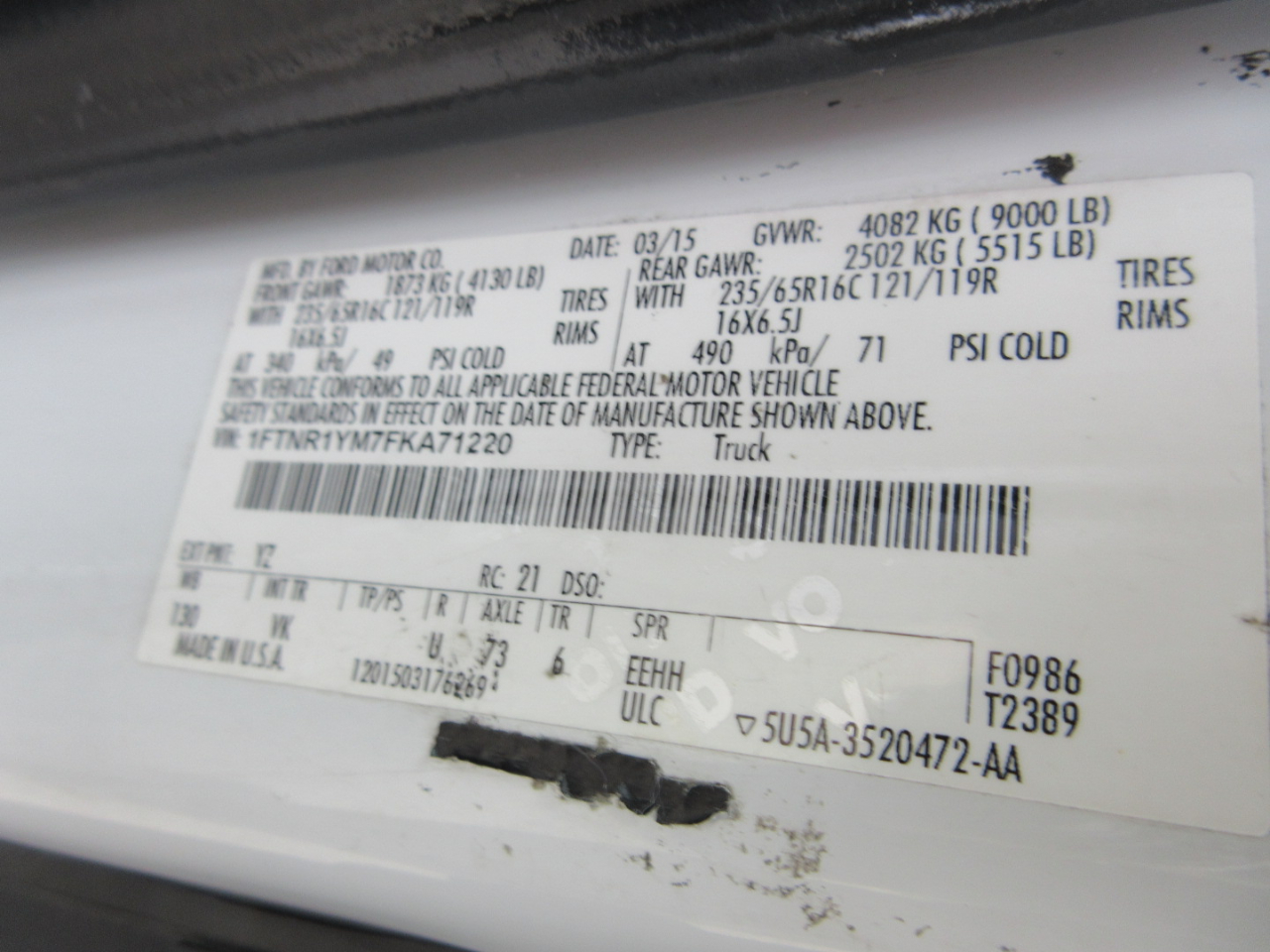 Ford Transit 250 Van Low Roof w/Sliding Pass. 130-in. WB 2015