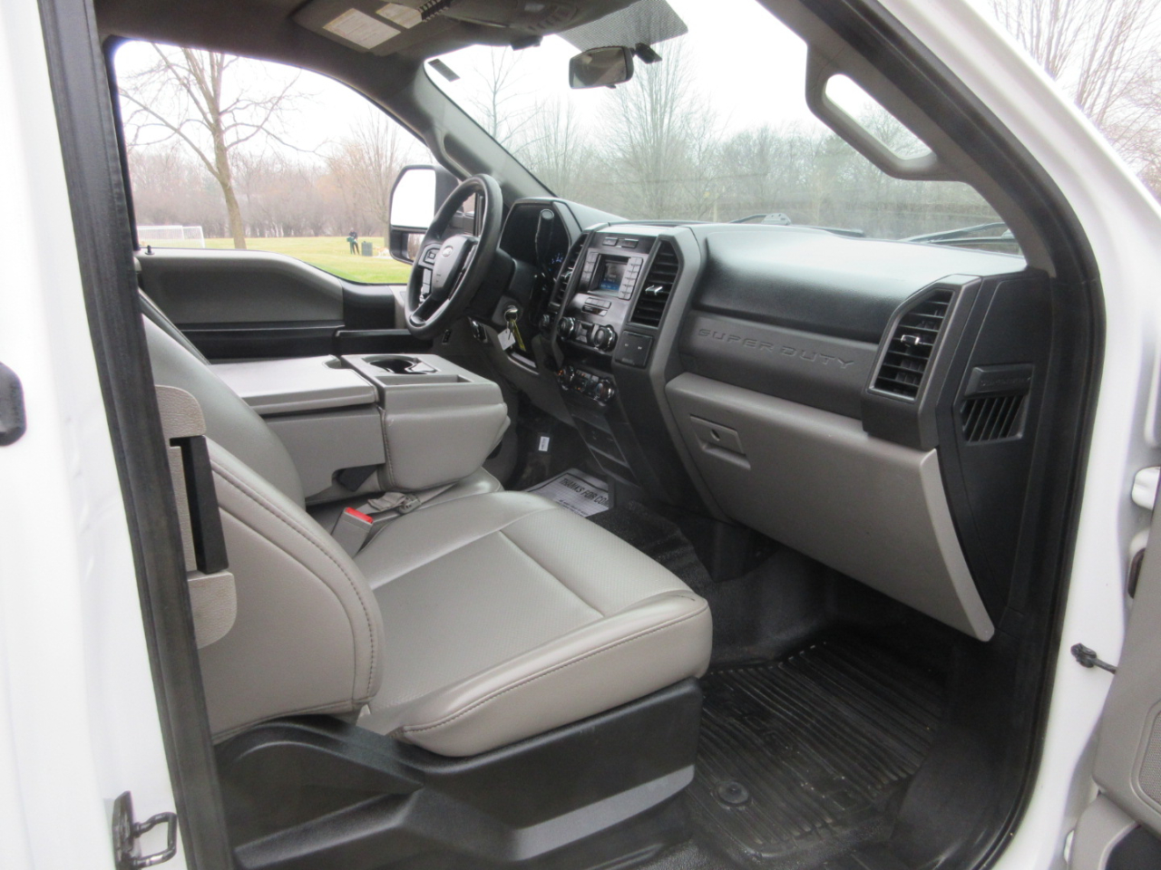 Ford F-350 SD XL SuperCab 4WD 2019