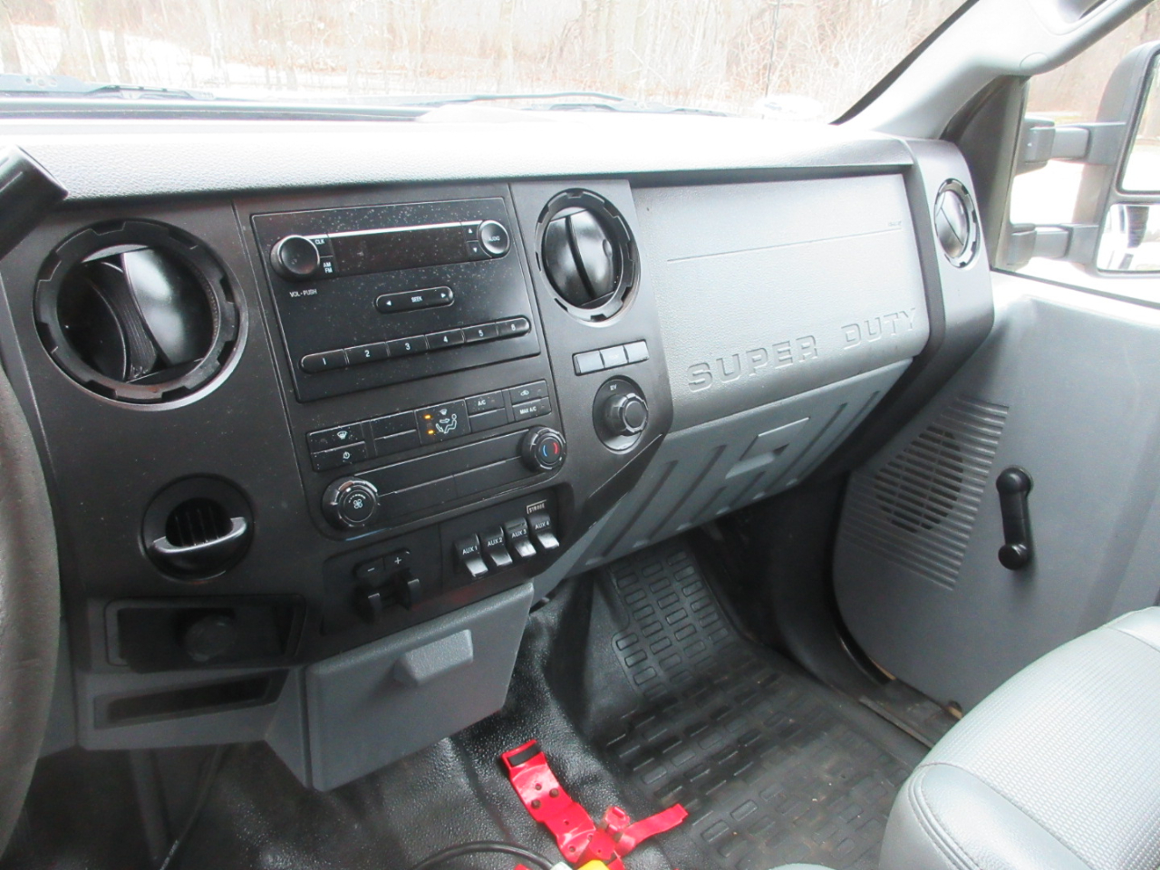 Ford F-450 SD Crew Cab DRW 2WD 2015