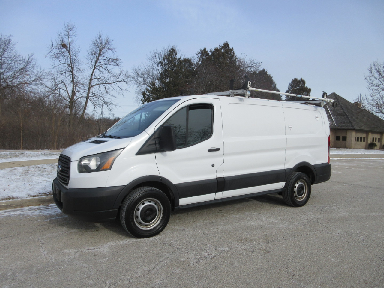 Ford Transit 250 Van Low Roof w/Sliding Pass. 130-in. WB 2016