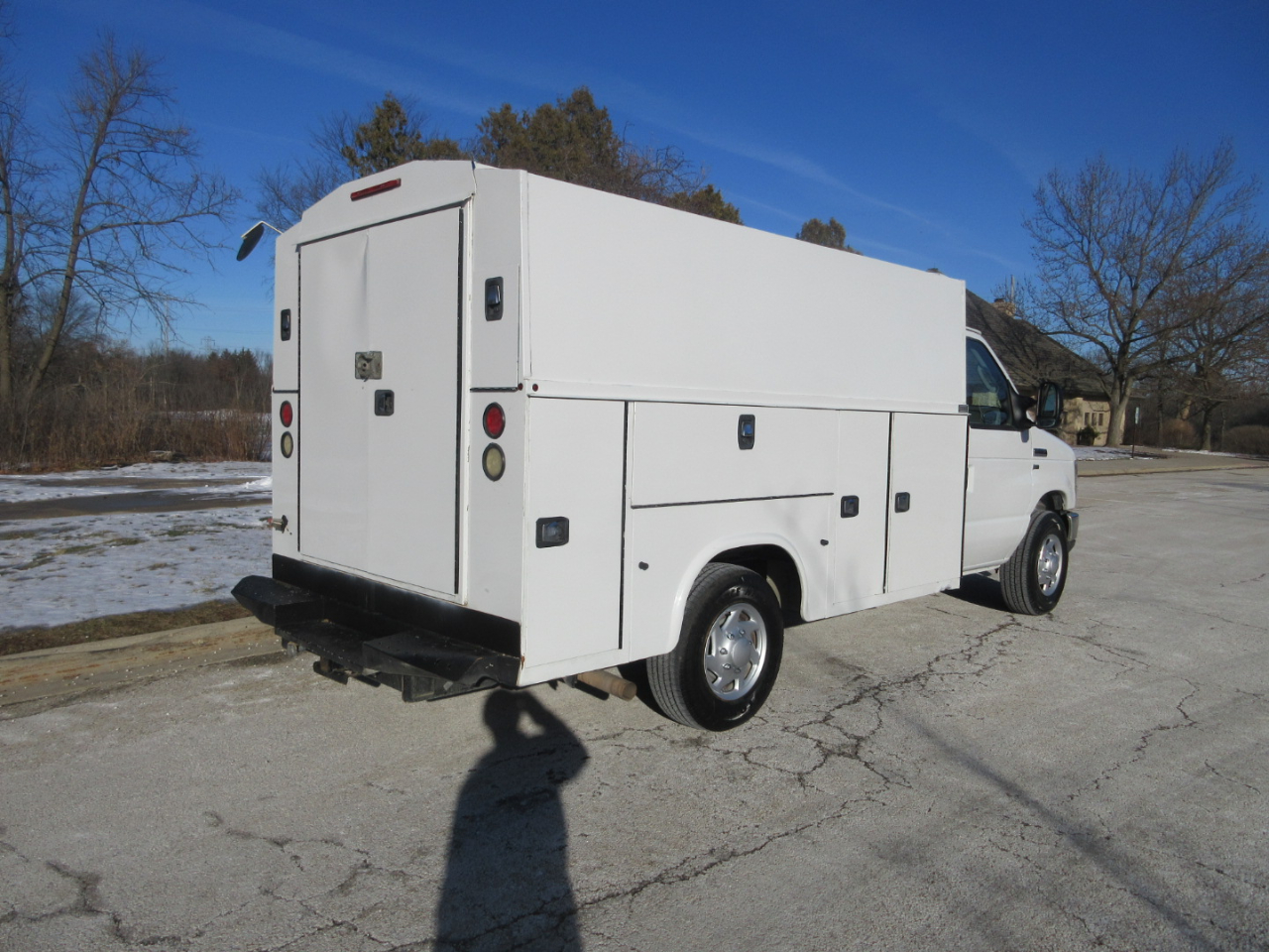 Ford Econoline E-350 Super Duty 2015