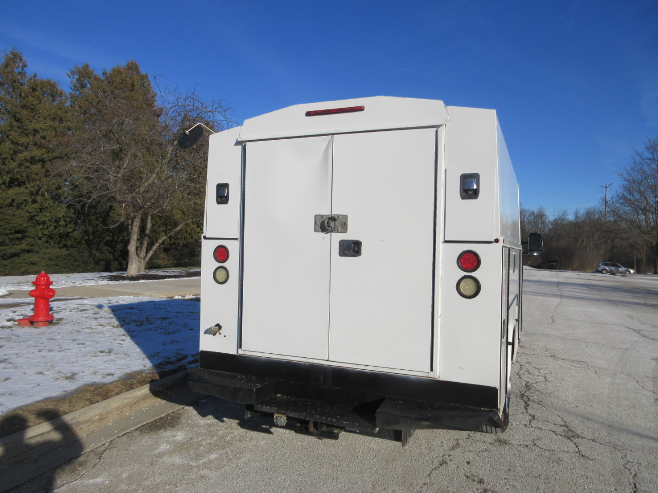 Ford Econoline E-350 Super Duty 2015