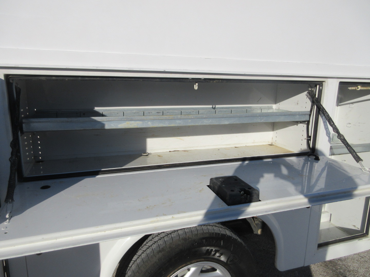 Ford Econoline E-350 Super Duty 2015