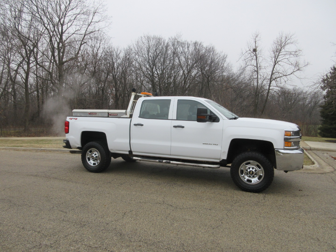 Chevrolet Silverado 2500HD Work Truck Crew Cab 4WD 2018