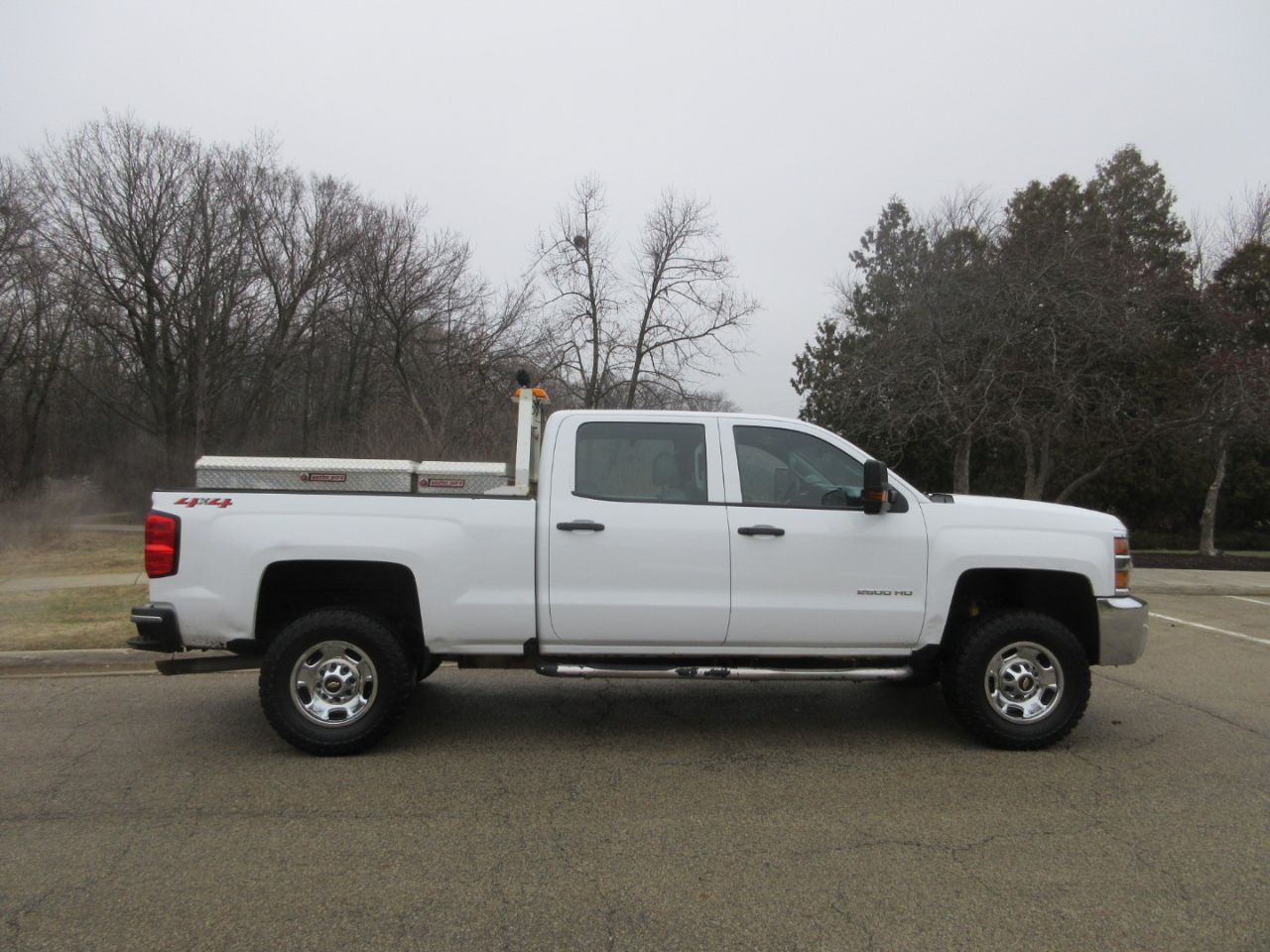 Chevrolet Silverado 2500HD Work Truck Crew Cab 4WD 2018