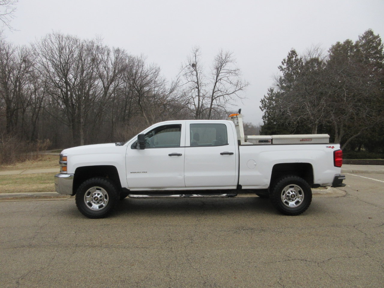 Chevrolet Silverado 2500HD Work Truck Crew Cab 4WD 2018