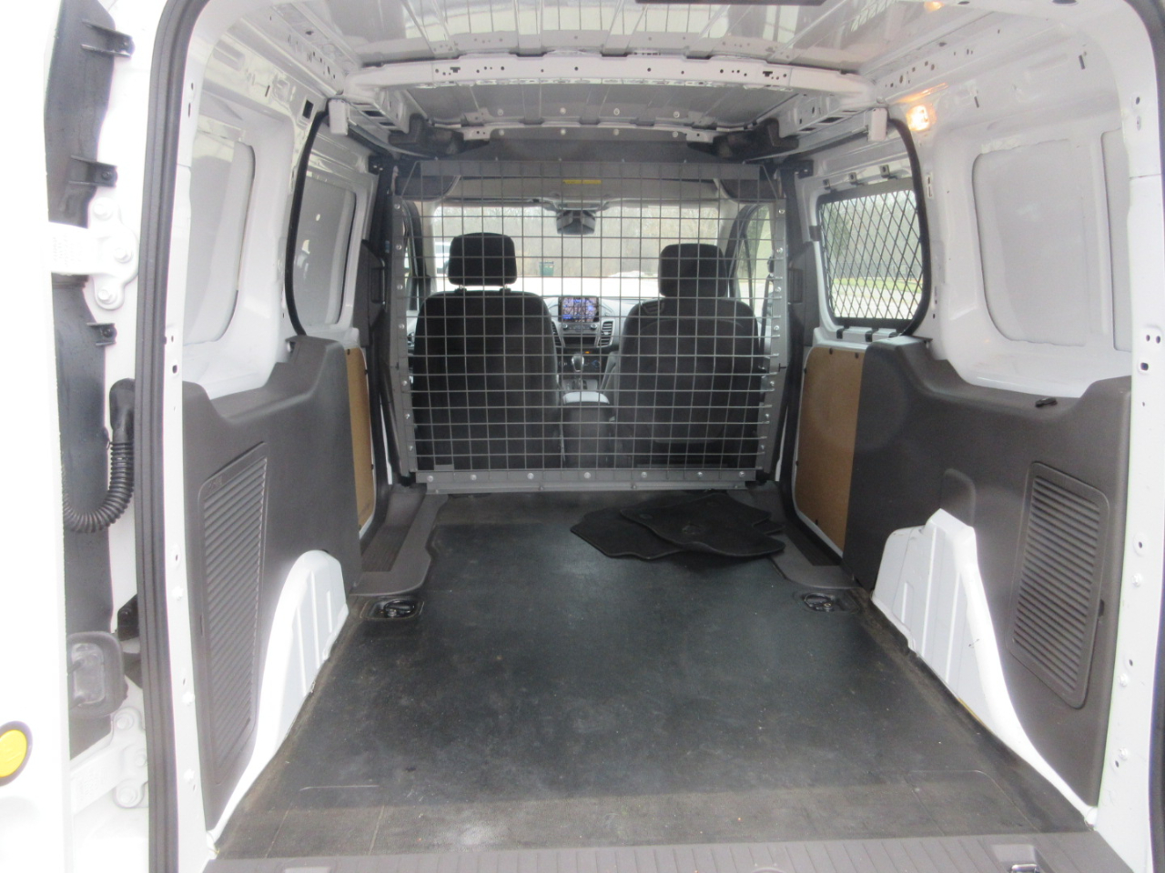 Ford Transit Connect Cargo Van XLT LWB w/Rear 180 Degree Door 2020