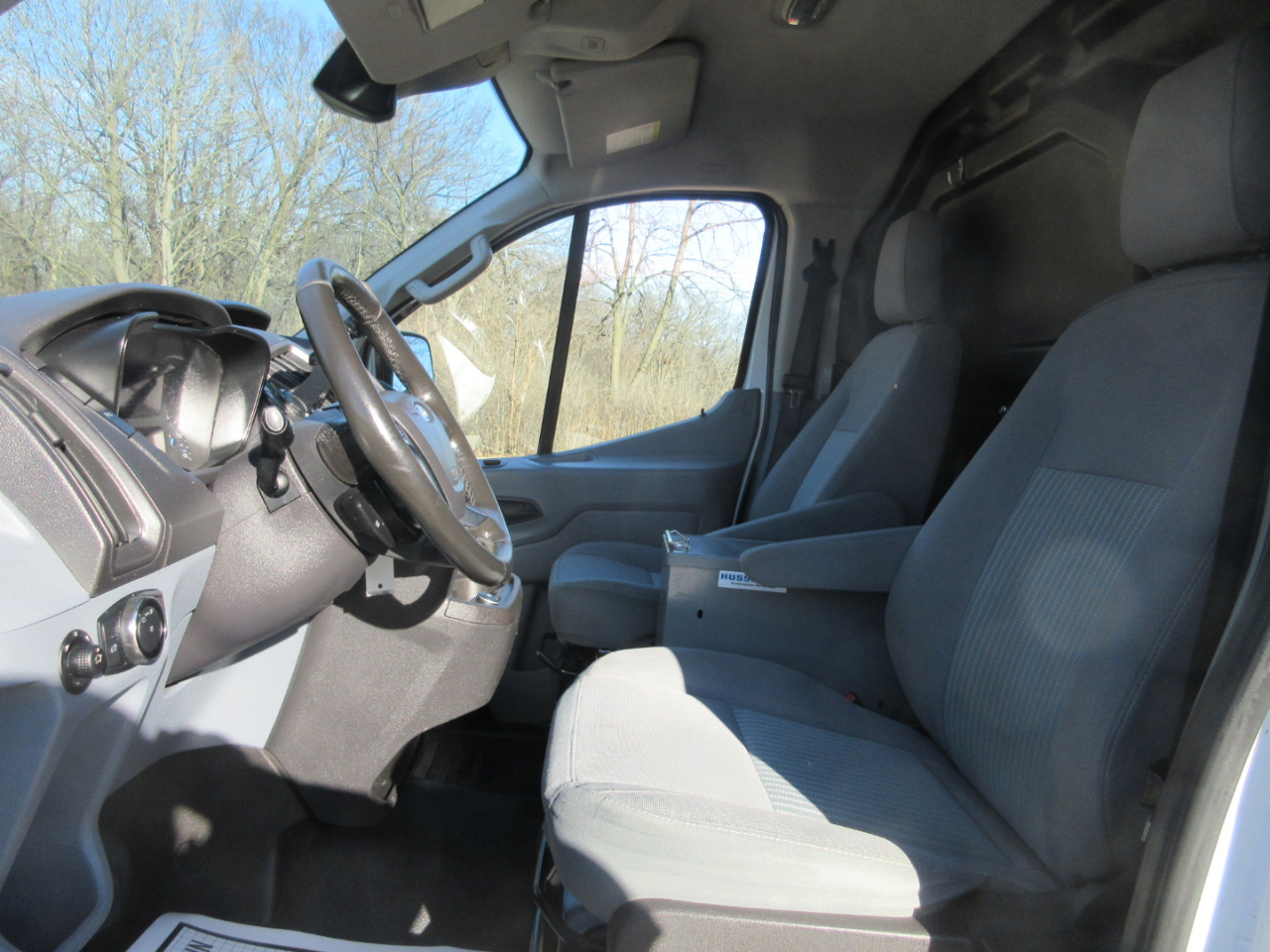 Ford Transit 250 Van Low Roof w/Sliding Pass. 130-in. WB 2017