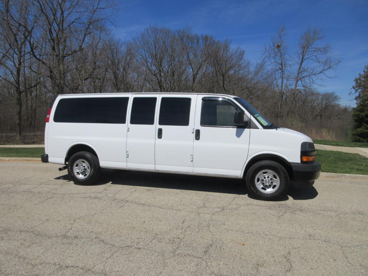 Chevrolet Express RWD 2500 155" 2020