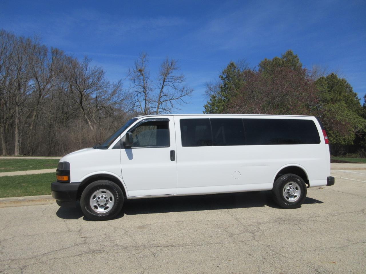 Chevrolet Express RWD 2500 155" 2020