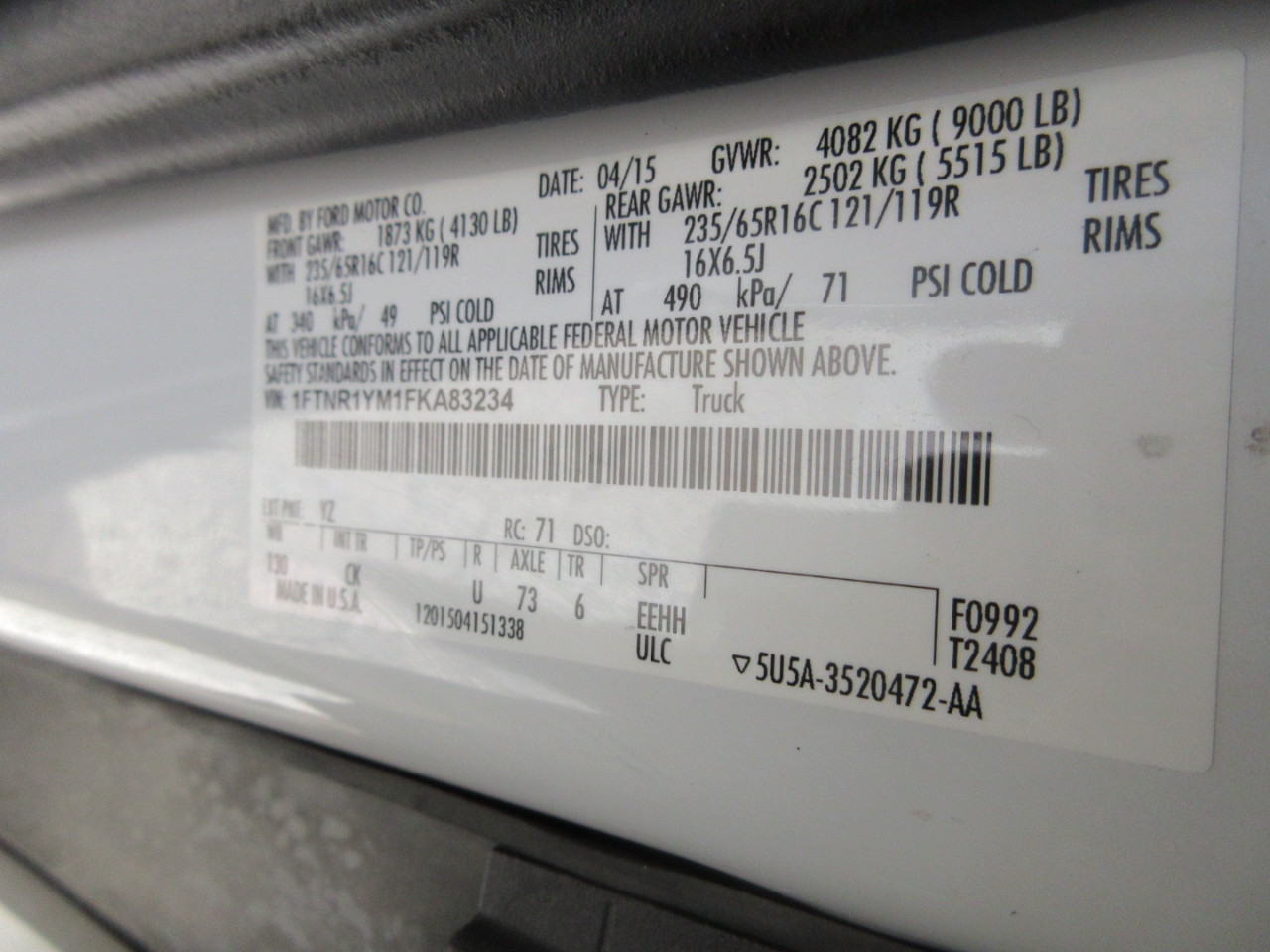 Ford Transit 250 Van Low Roof w/Sliding Pass. 130-in. WB 2015