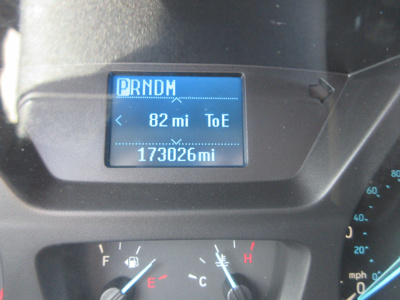 Ford Transit 250 Van Low Roof w/Sliding Pass. 130-in. WB 2015