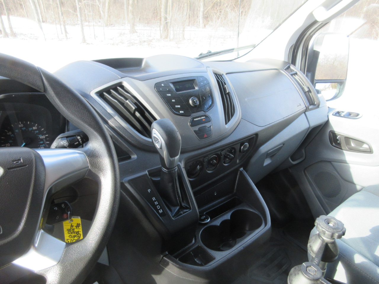 Ford Transit 250 Van Low Roof w/Sliding Pass. 130-in. WB 2015