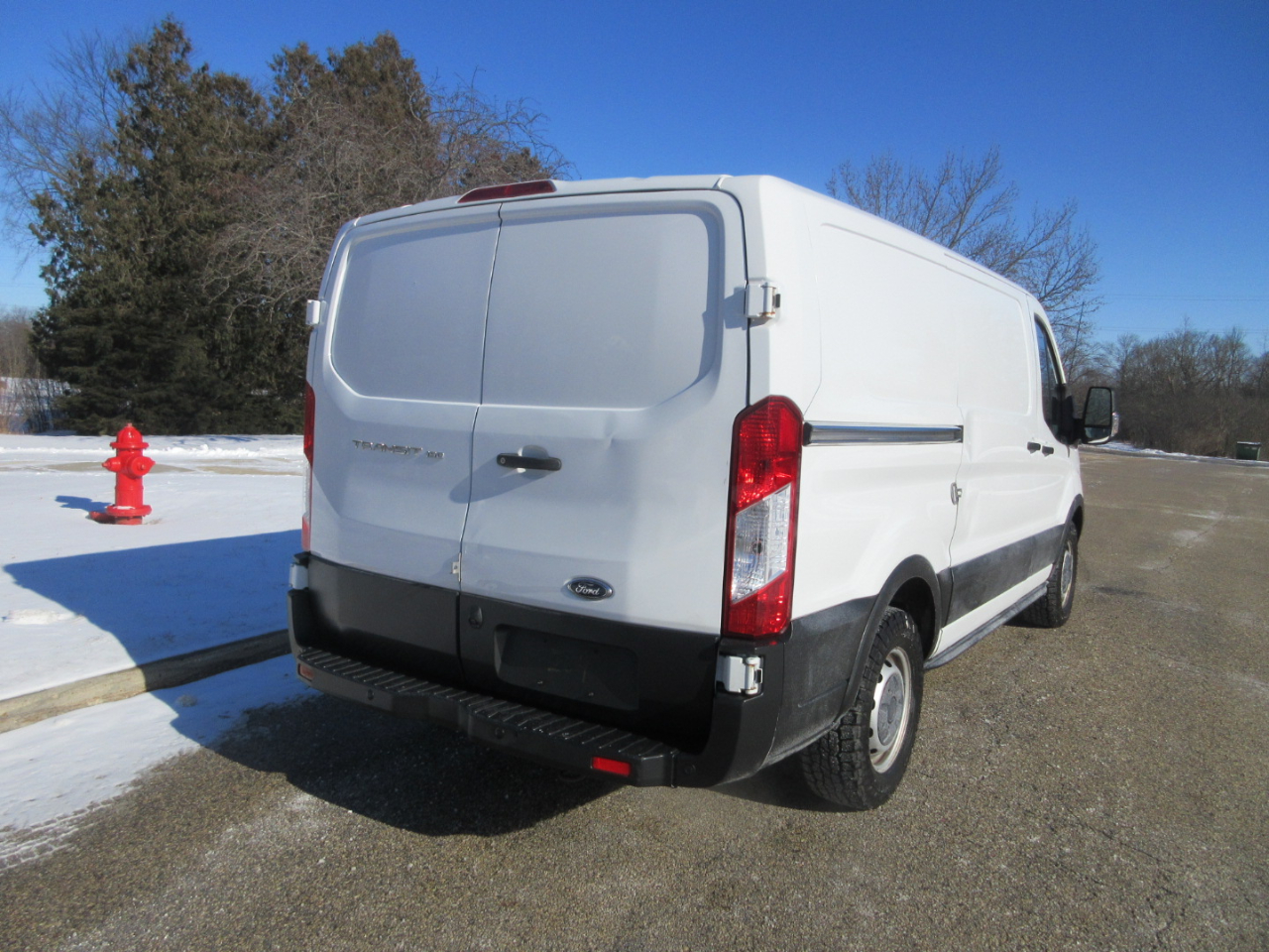 Ford Transit 150 Van Low Roof w/Sliding Pass. 130-in. WB 2019