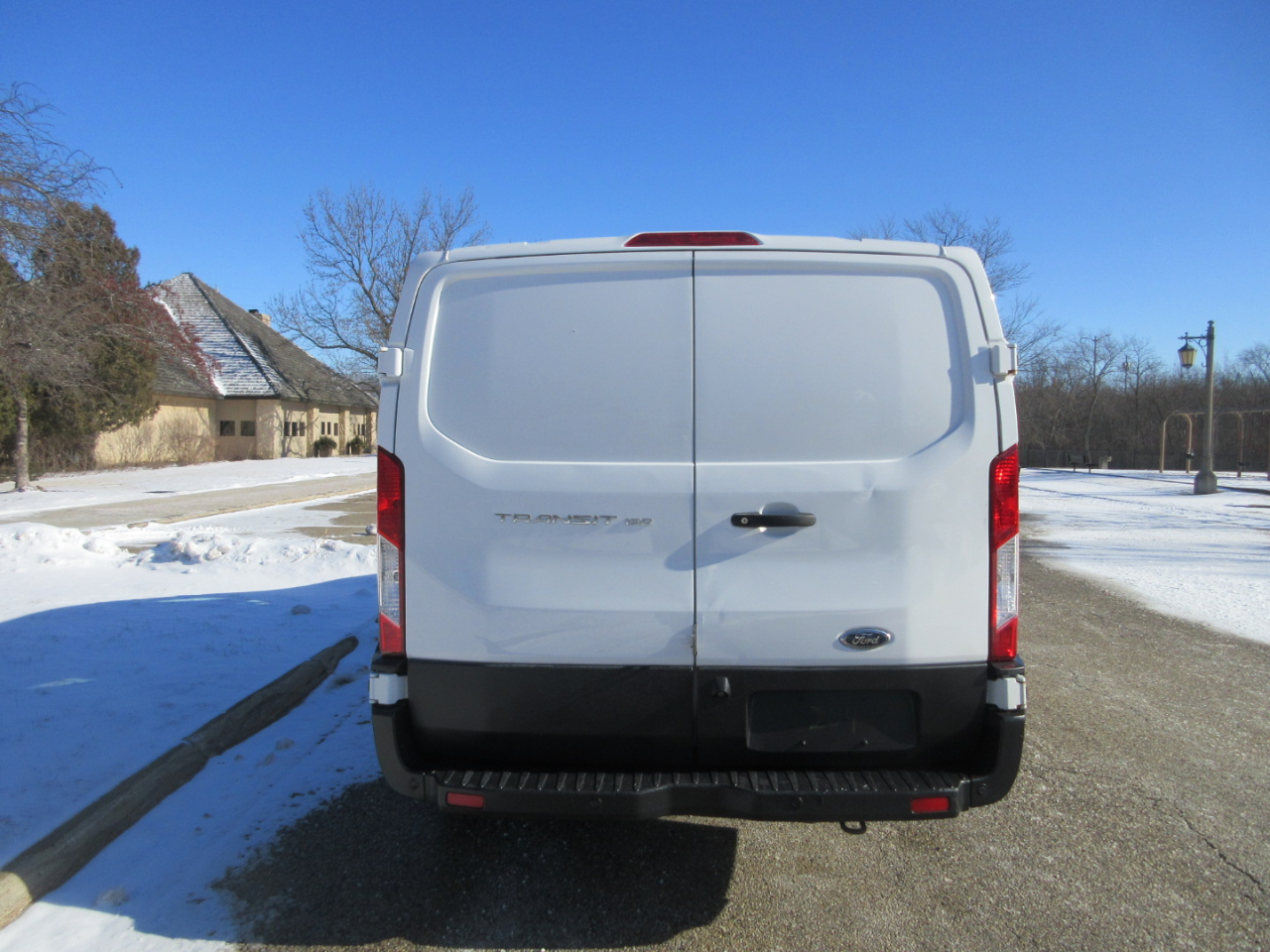 Ford Transit 150 Van Low Roof w/Sliding Pass. 130-in. WB 2019